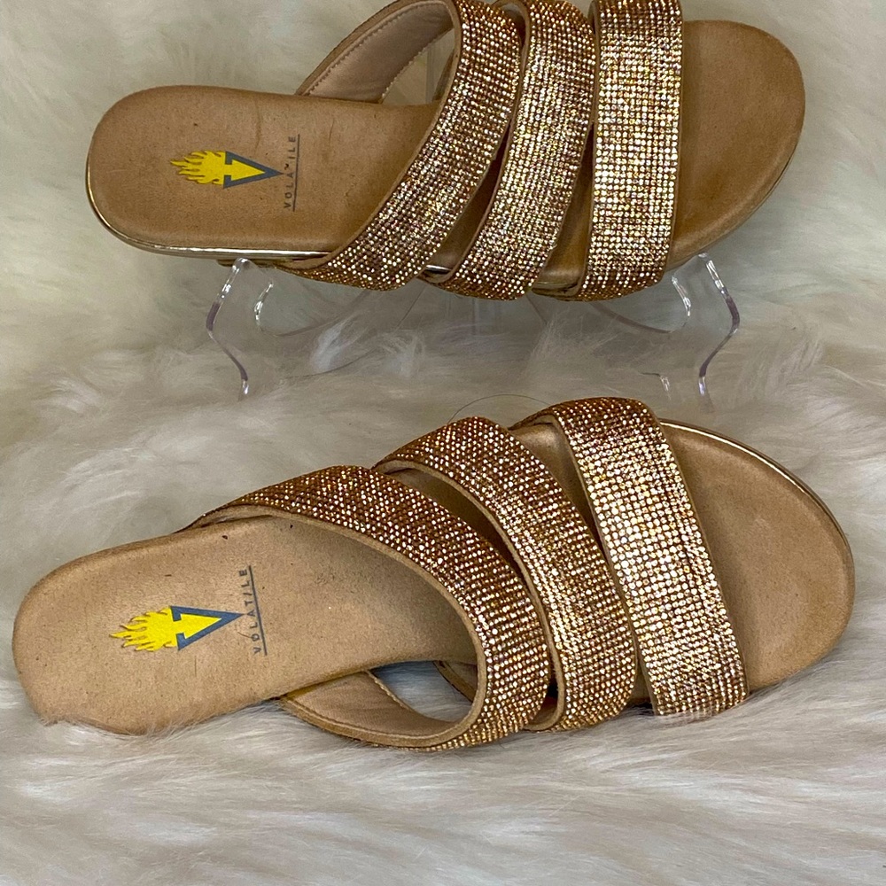Volatile Wedge Flip Flops Rose Gold size 8